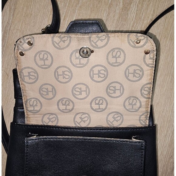 Sag Harbor -  Purse Cross Body Multiple Pockets - Black - Brass Hardware - Picture 11 of 12